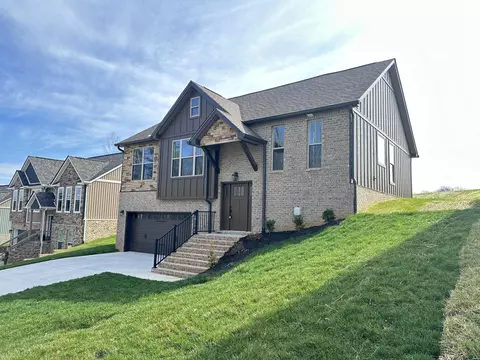 3062 Bridgewater Blvd, Morristown, TN 37814