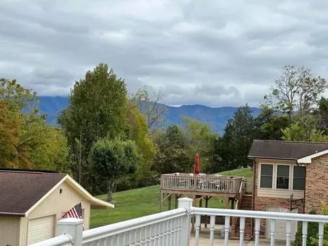 Exterior - 65 White Rd, Greeneville, TN 37745 photo 10 of 11