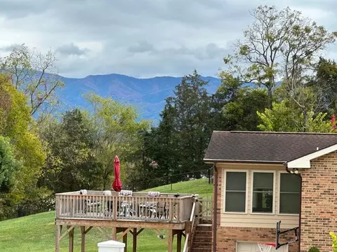 View/Area - 65 White Rd, Greeneville, TN 37745 photo 3 of 4