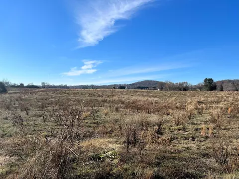 2606 W Andrew Johnson Hwy, Morristown, TN 37814