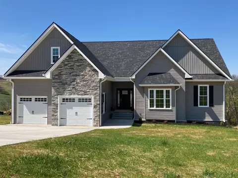 306 Fairway Drive Dr, Dandridge, TN 37725