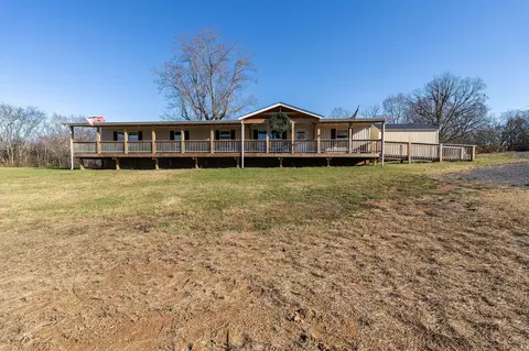 2540 May Rd, Talbott, TN 37877