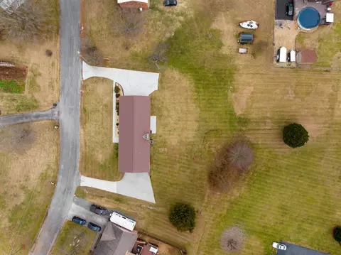 6815 Westgate Cir, Talbott, TN 37877 photo 22