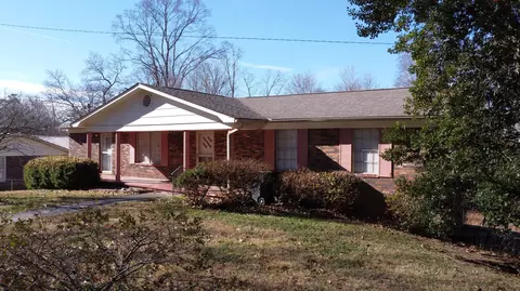 3267 Corbin Dr, Morristown, TN 37814