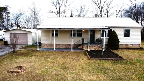 8421 Pleasant Hill Rd, Knoxville, TN 37924