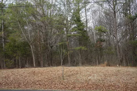 1181 Golf Course Road Rd, Newport, TN 37821