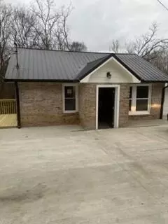 1078 Valley Home Rd, Morristown, TN 37813