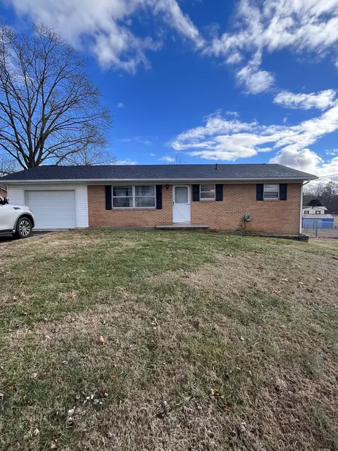 3328 Deanna Court Ct, Morristown, TN 37814