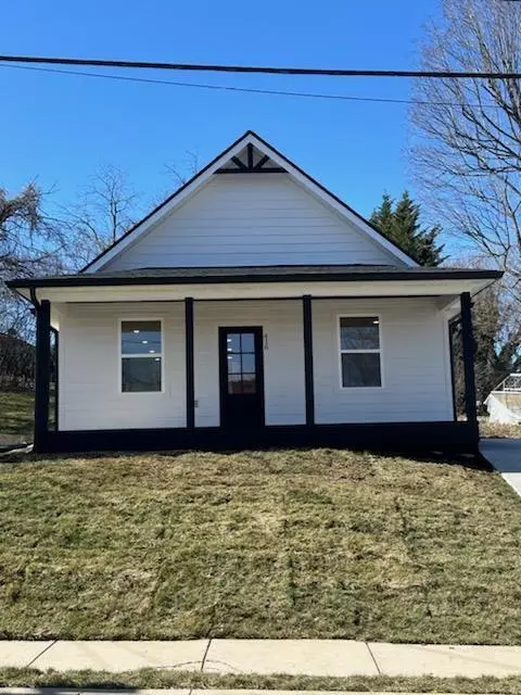 416 S Daisy St, Morristown, TN 37813