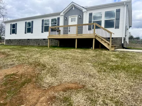 1153 Devault St, Morristown, TN 37814