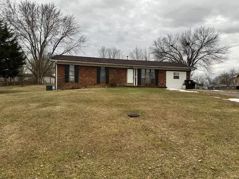 2318 Quillen Dr, Morristown, TN 37814