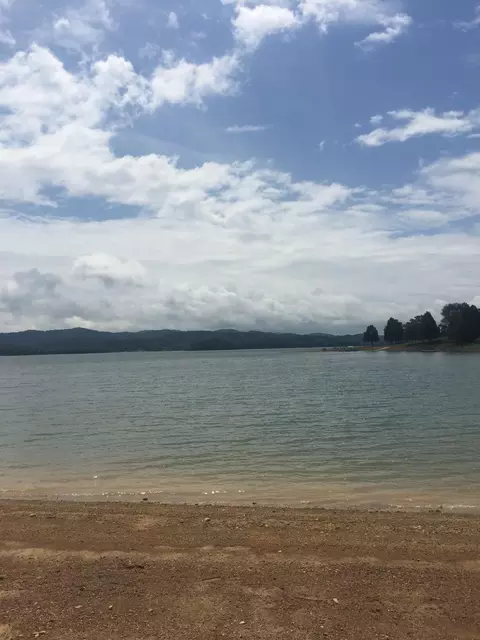 000 Catawba Rd, Bean Station, TN 37708