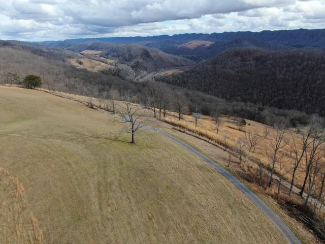 27 33 Ac Big Springs Rd, Eidson, TN 37731