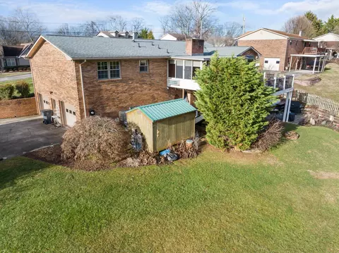 742 Barbara Dr, Talbott, TN 37877 photo 6