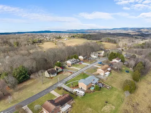 742 Barbara Dr, Talbott, TN 37877 photo 54
