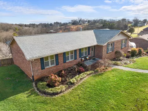 742 Barbara Dr, Talbott, TN 37877 photo 4