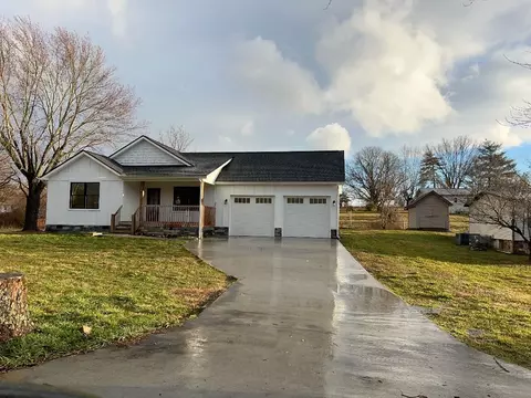 319 Bolton Cir, Harrogate, TN 37752
