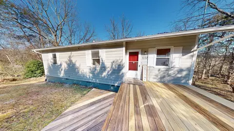 1220 Highway 25-70, Dandridge, TN 37725