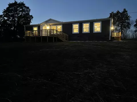 121 Rhea Cir, Mooresburg, TN 37811