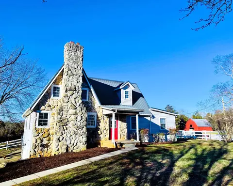 593 Rocktown Rd, Jefferson City, TN 37760