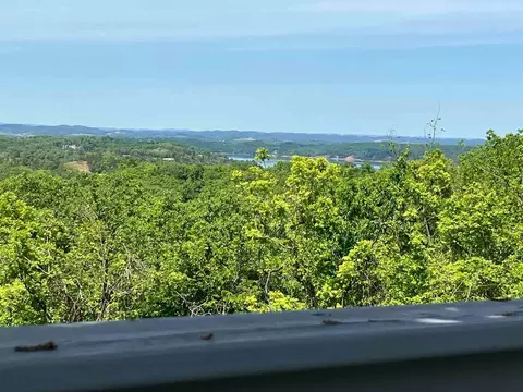 266 Cherry Hill Rd, Newport, TN 37821
