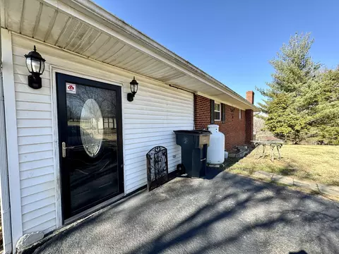 Other - 1624 Pleasant View Dr, Talbott, TN 37877 photo 2 of 10