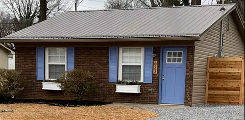 623 E 4th North St, Morristown, TN 37814