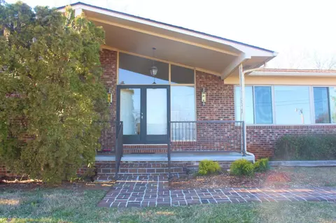 7026 Maxwell Ter, Talbott, TN 37877 photo 3