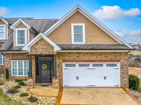308 Lochmere Greene Dr, Morristown, TN 37814