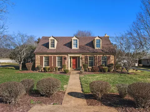 2112 Collins St, Morristown, TN 37814