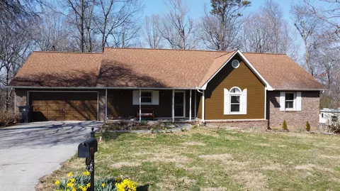 1774 Seven Oaks Drive Dr, Morristown, TN 37814