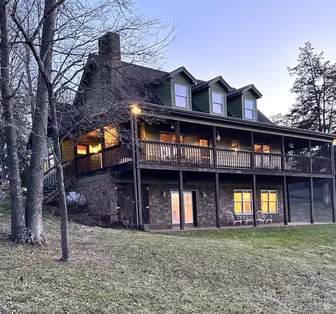 583 Chilhowee Ln, Bean Station, TN 37708