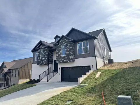 3060 Bridgewater Blvd, Morristown, TN 37814