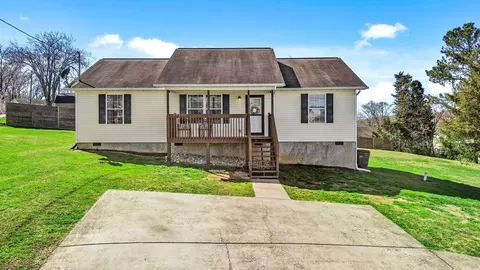 1310 Tabitha Dr, White Pine, TN 37890
