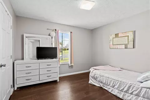 Bedroom - 1310 Tabitha Dr, White Pine, TN 37890 photo 4 of 6