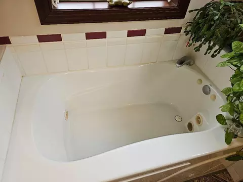 Bath - 224 Old Lee Hwy, Eidson, TN 37731 photo 6 of 8