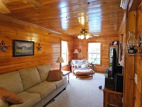 Living - 224 Old Lee Hwy, Eidson, TN 37731 photo 1 of 3