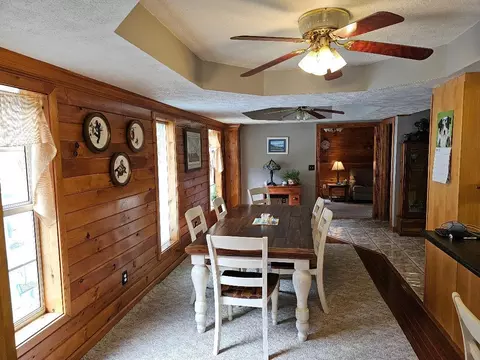 Dining - 224 Old Lee Hwy, Eidson, TN 37731 photo 2 of 2