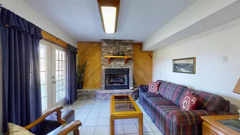 Living - 279 Chilhowee Ln, Bean Station, TN 37708 photo 5 of 5