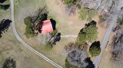 View/Area - 279 Chilhowee Ln, Bean Station, TN 37708 photo 1 of 4