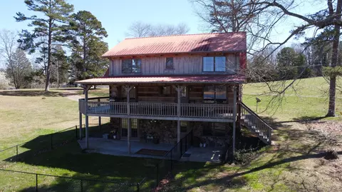 Exterior - 279 Chilhowee Ln, Bean Station, TN 37708 photo 7 of 10