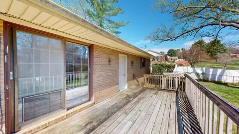 Exterior - 386 Jerry Dr, Talbott, TN 37877 photo 8 of 10