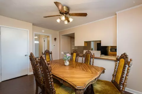 Dining - 925 Ronald Dr, Talbott, TN 37877 photo 2 of 2
