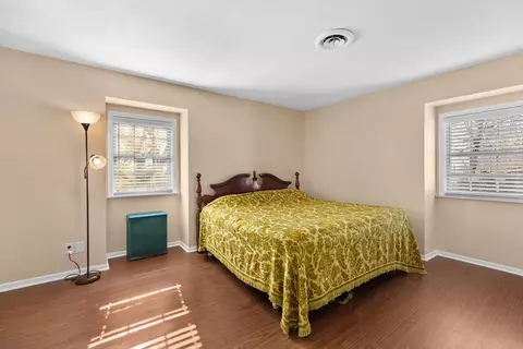 Bedroom - 925 Ronald Dr, Talbott, TN 37877 photo 7 of 8