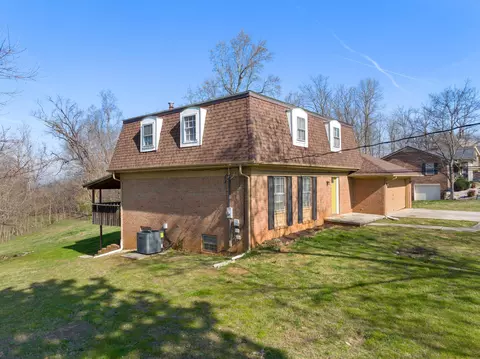 Exterior - 925 Ronald Dr, Talbott, TN 37877 photo 3 of 16