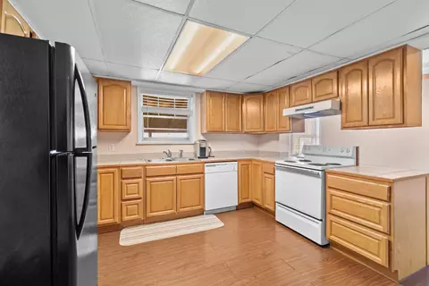 Kitchen - 925 Ronald Dr, Talbott, TN 37877 photo 1 of 2