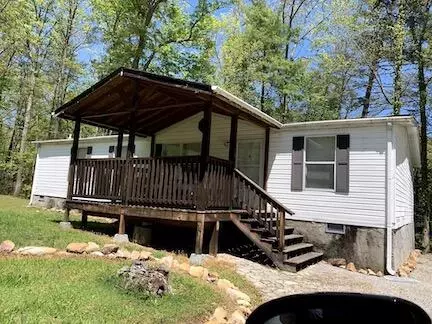 1314 Sourwood Honey Dr, Sevierville, TN 37876