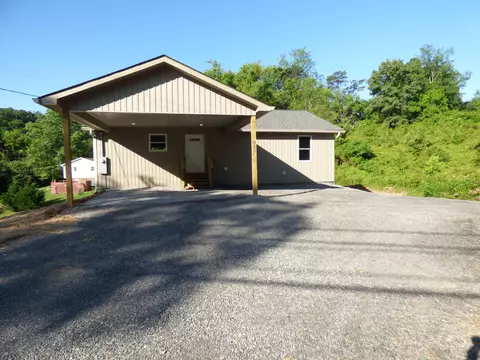 957 Old Jefferson City Hwy, Dandridge, TN 37725