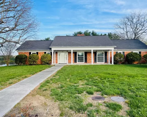 2620 Mountain View Dr, Morristown, TN 37814