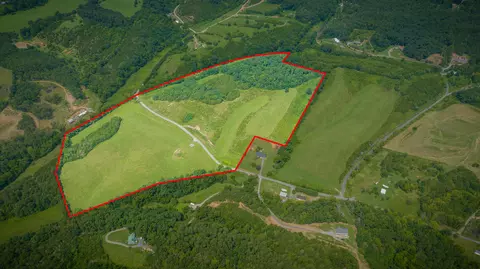 496 Lonesome Pine Rd, Bybee, TN 37713